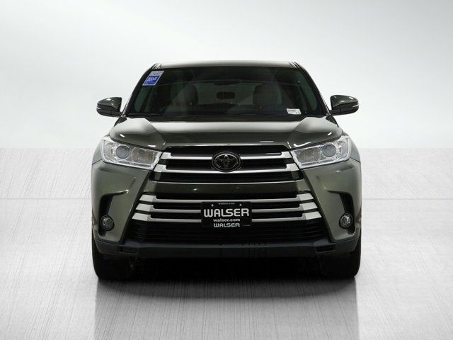 2017 Toyota Highlander LE Plus