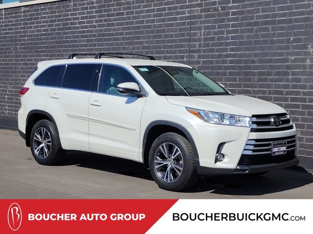 2017 Toyota Highlander LE