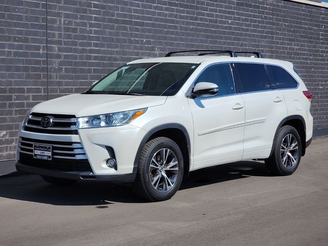 2017 Toyota Highlander LE