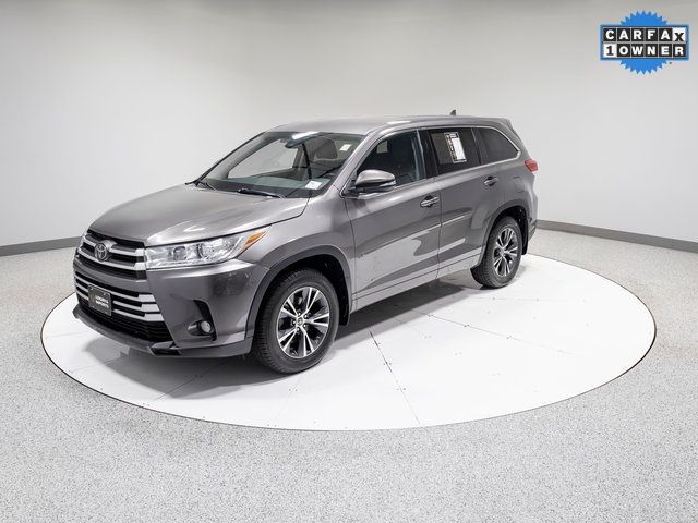 2017 Toyota Highlander LE