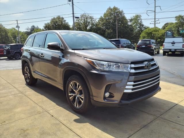 2017 Toyota Highlander LE Plus