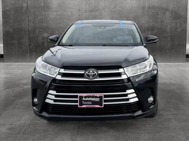 2017 Toyota Highlander LE Plus