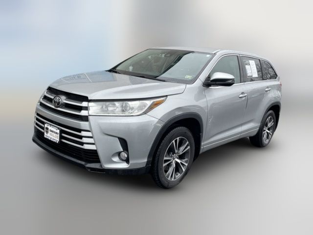 2017 Toyota Highlander LE Plus