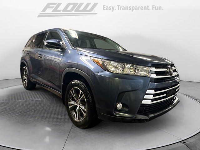 2017 Toyota Highlander LE