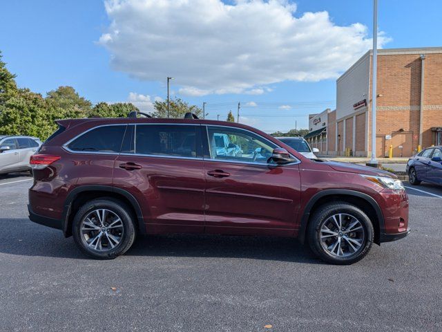 2017 Toyota Highlander LE Plus