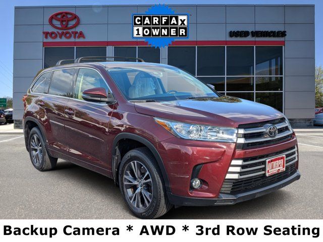 2017 Toyota Highlander LE Plus