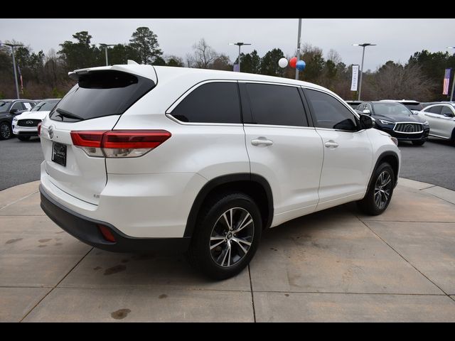 2017 Toyota Highlander 