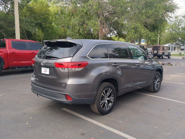 2017 Toyota Highlander LE Plus