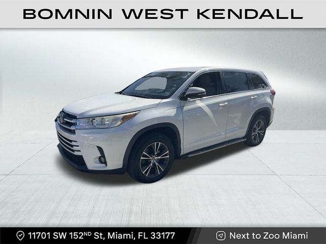 2017 Toyota Highlander LE Plus