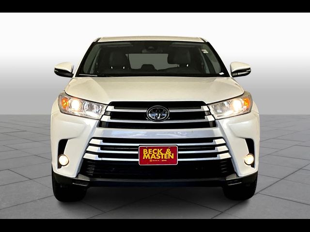 2017 Toyota Highlander LE Plus