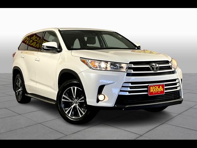 2017 Toyota Highlander LE Plus