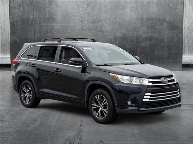 2017 Toyota Highlander LE Plus