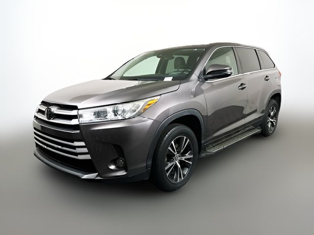2017 Toyota Highlander LE