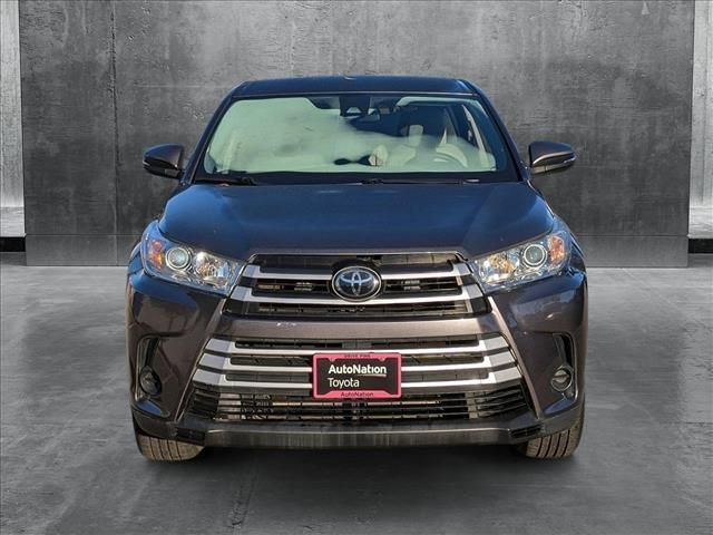 2017 Toyota Highlander LE