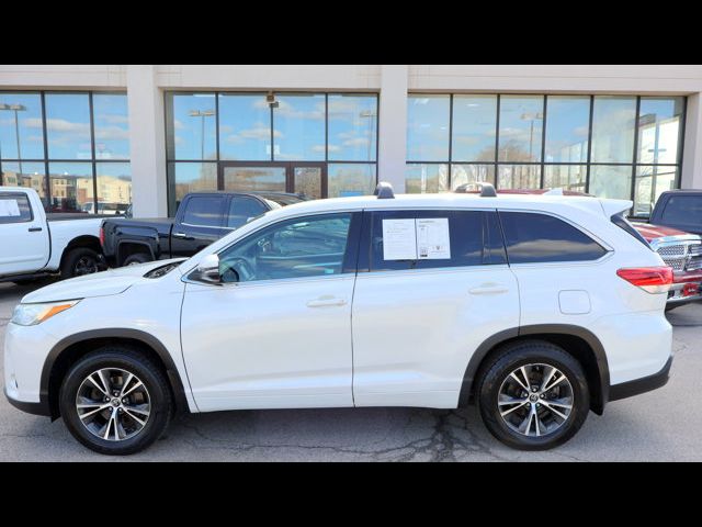 2017 Toyota Highlander LE Plus