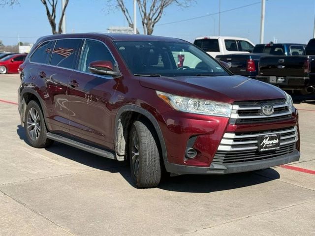 2017 Toyota Highlander LE