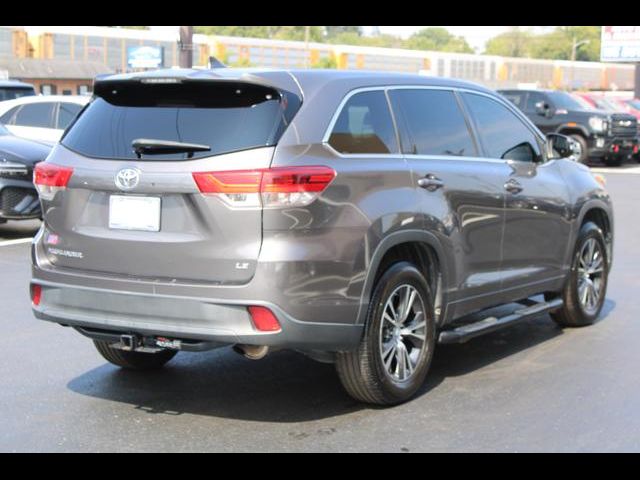 2017 Toyota Highlander LE