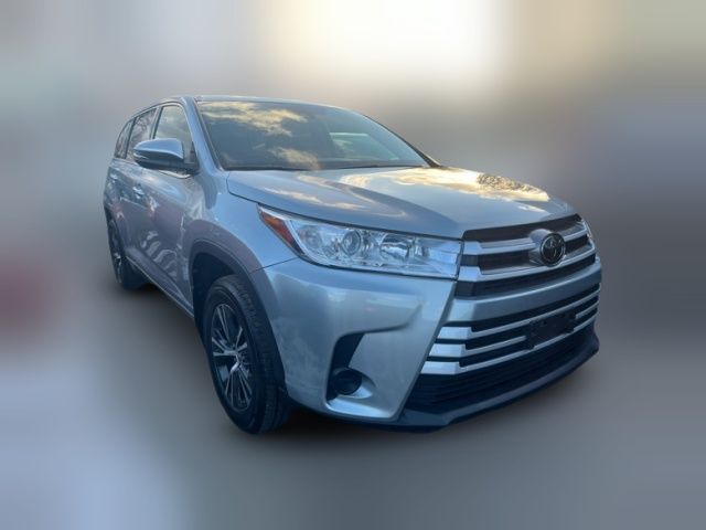 2017 Toyota Highlander 