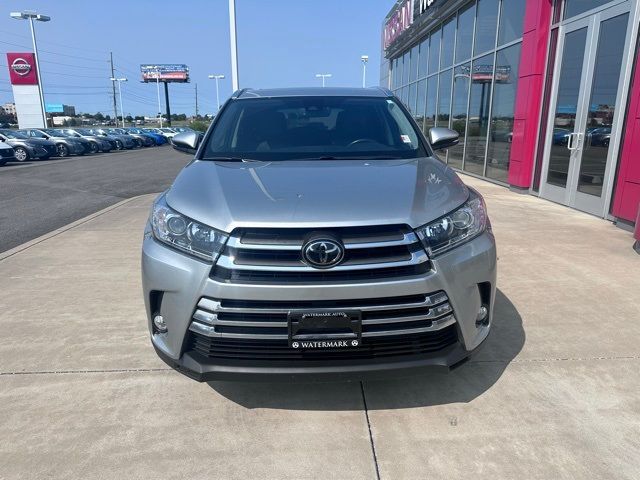 2017 Toyota Highlander Limited