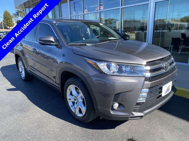 2017 Toyota Highlander Limited