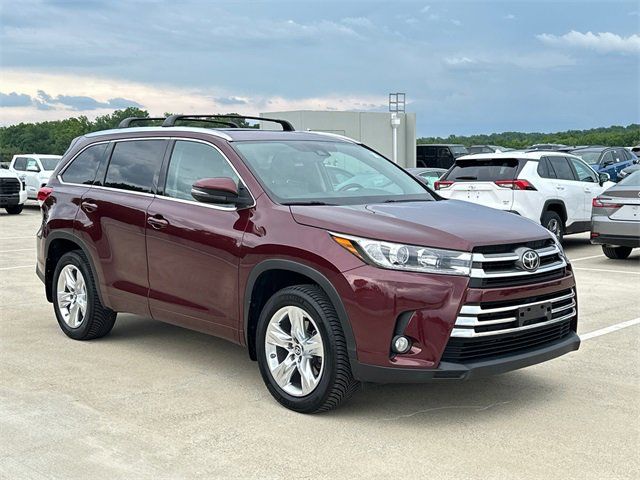 2017 Toyota Highlander Limited