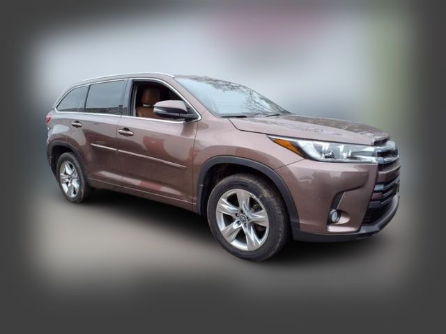 2017 Toyota Highlander Limited