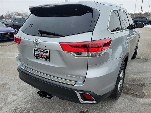 2017 Toyota Highlander Limited