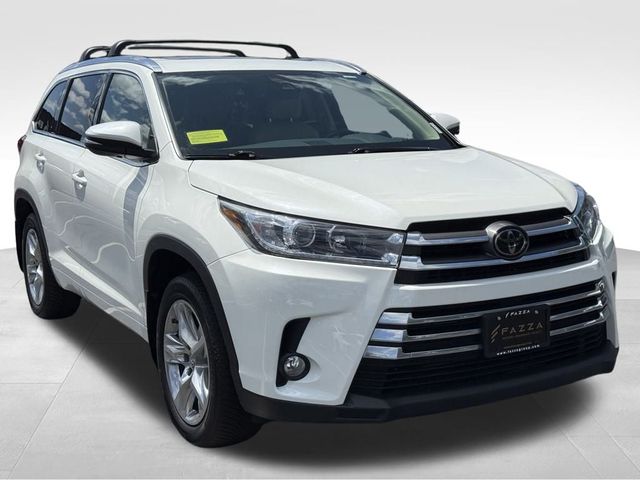 2017 Toyota Highlander Limited