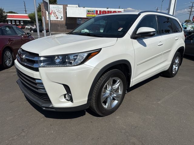 2017 Toyota Highlander Limited