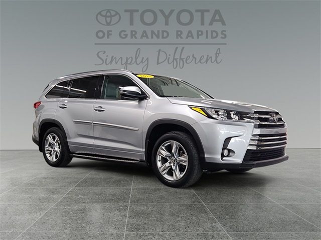 2017 Toyota Highlander Limited