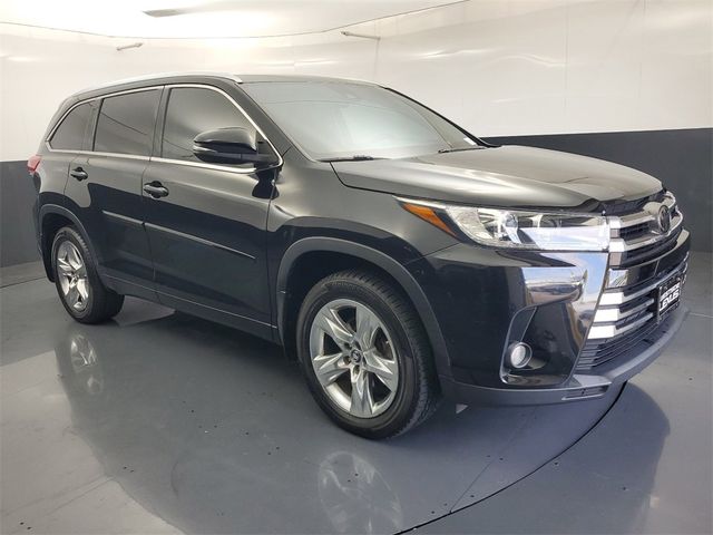 2017 Toyota Highlander Limited