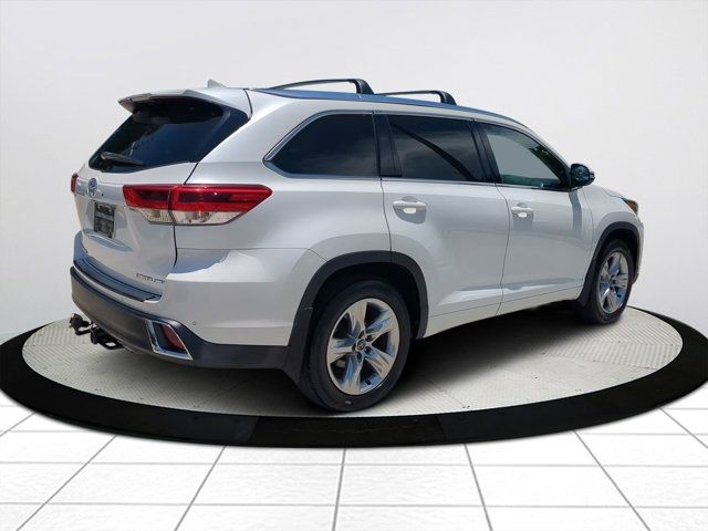 2017 Toyota Highlander Limited