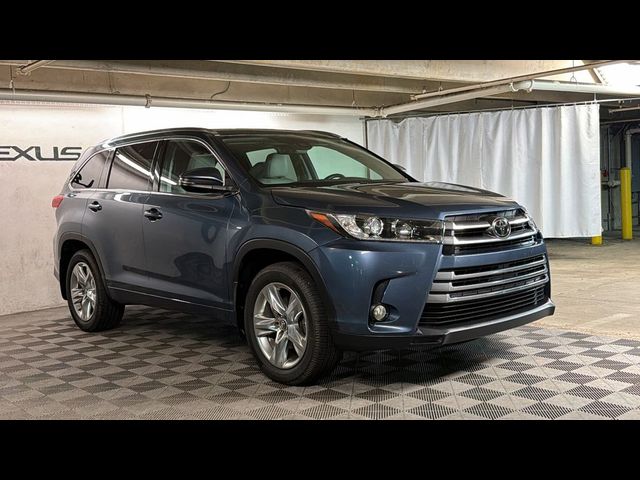 2017 Toyota Highlander Limited