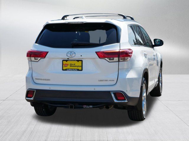 2017 Toyota Highlander Limited