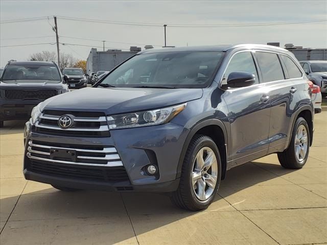 2017 Toyota Highlander Limited