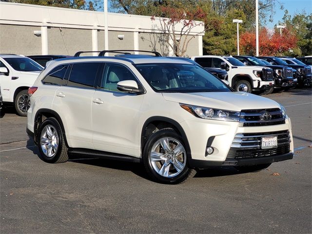 2017 Toyota Highlander Limited