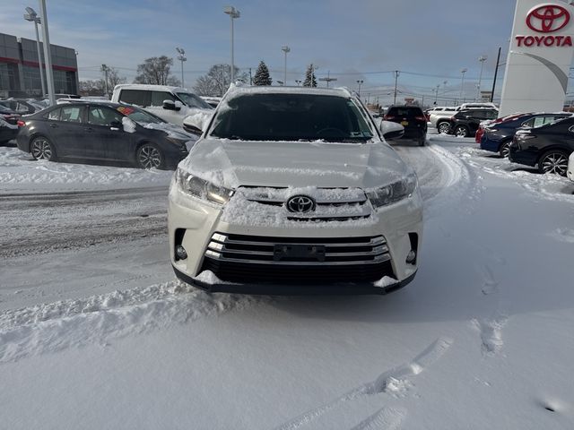 2017 Toyota Highlander Limited