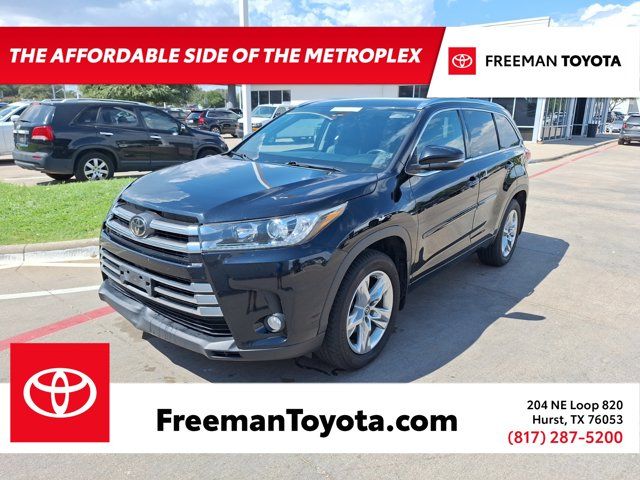 2017 Toyota Highlander Limited