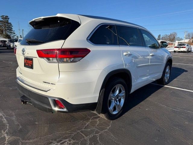 2017 Toyota Highlander Limited