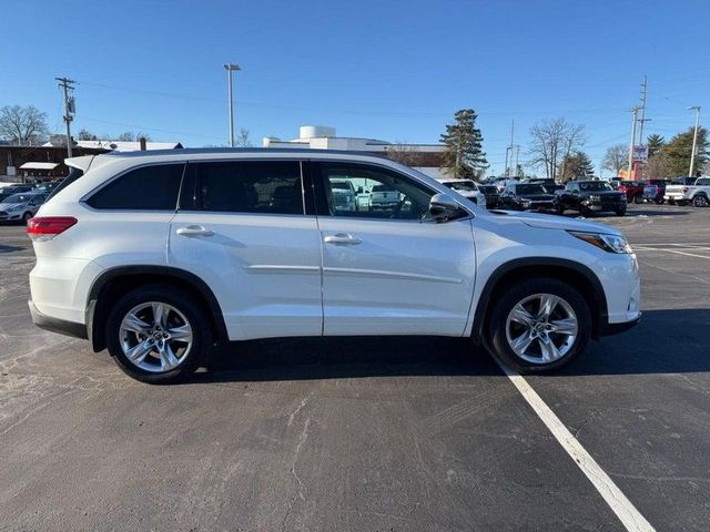 2017 Toyota Highlander Limited