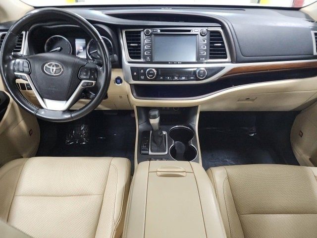 2017 Toyota Highlander Limited Platinum