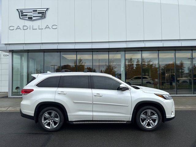 2017 Toyota Highlander Limited