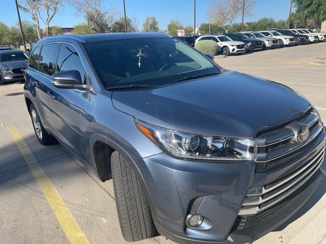 2017 Toyota Highlander Limited