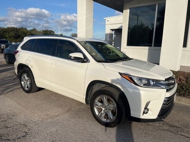 2017 Toyota Highlander Limited