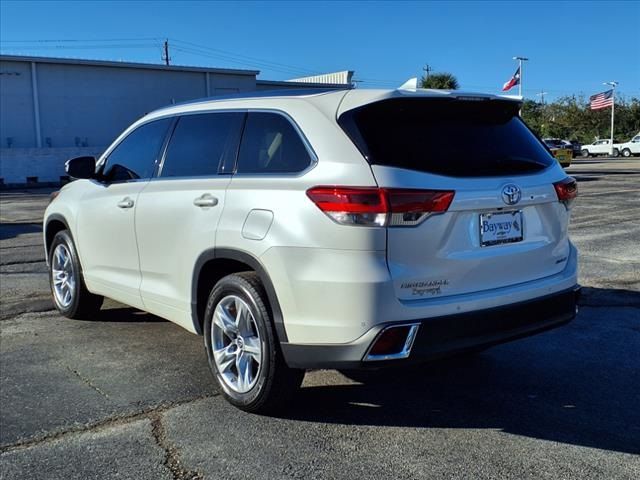 2017 Toyota Highlander Limited