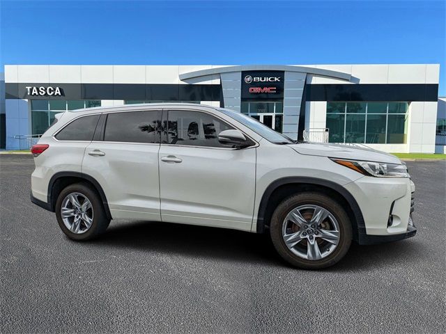 2017 Toyota Highlander Limited