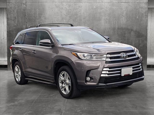 2017 Toyota Highlander Limited