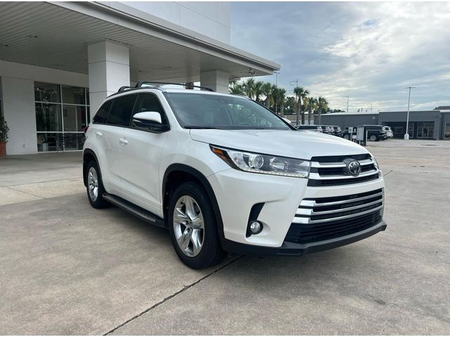 2017 Toyota Highlander Limited