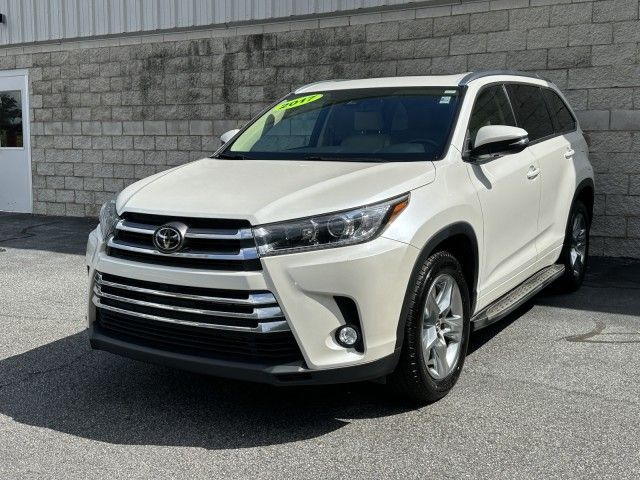 2017 Toyota Highlander Limited