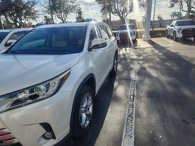 2017 Toyota Highlander Limited